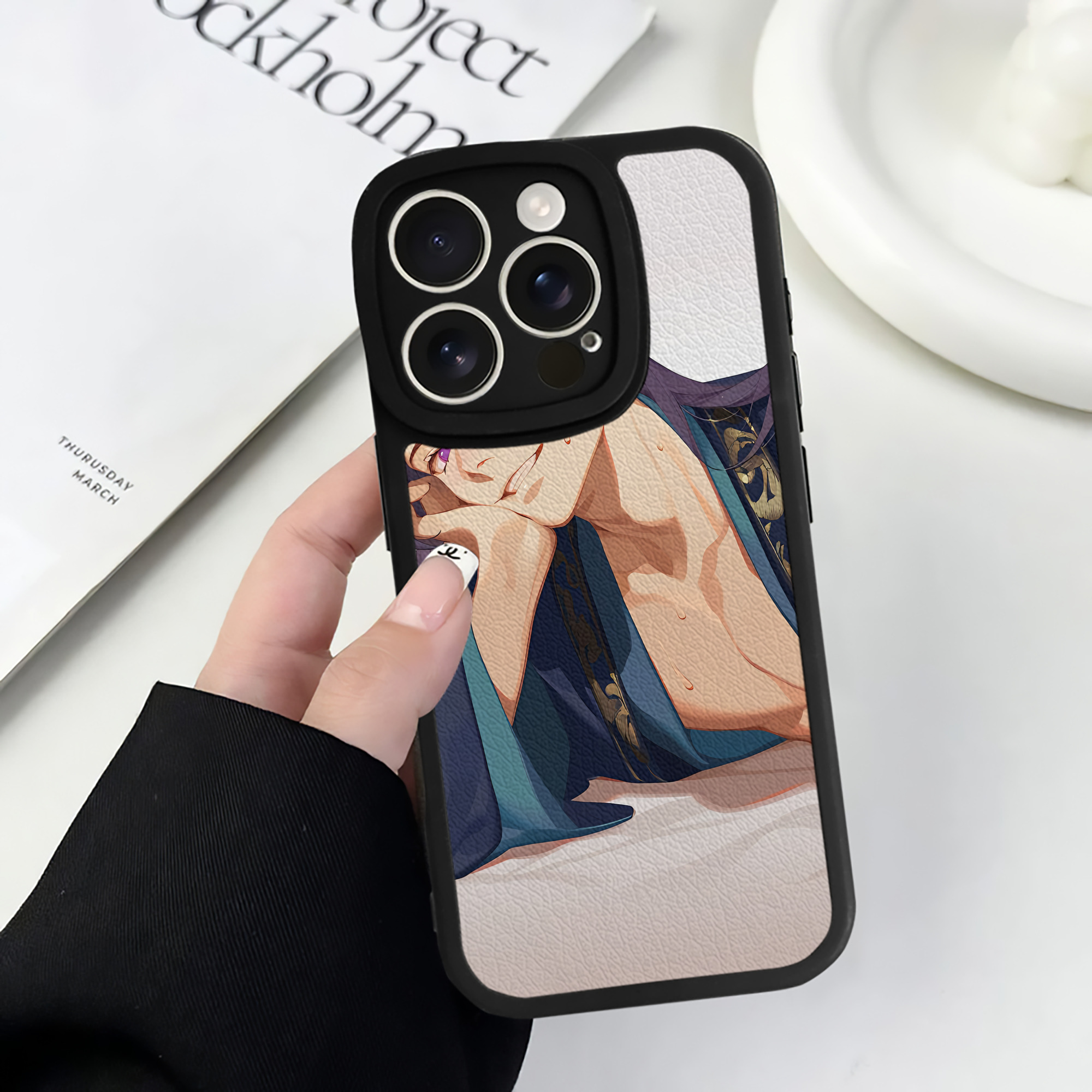 薬屋のひとりごと The Apothecary Diaries 【iPhone 16シリーズ対応】シリコンスマホケース（レザー調） 材質：シリコン
